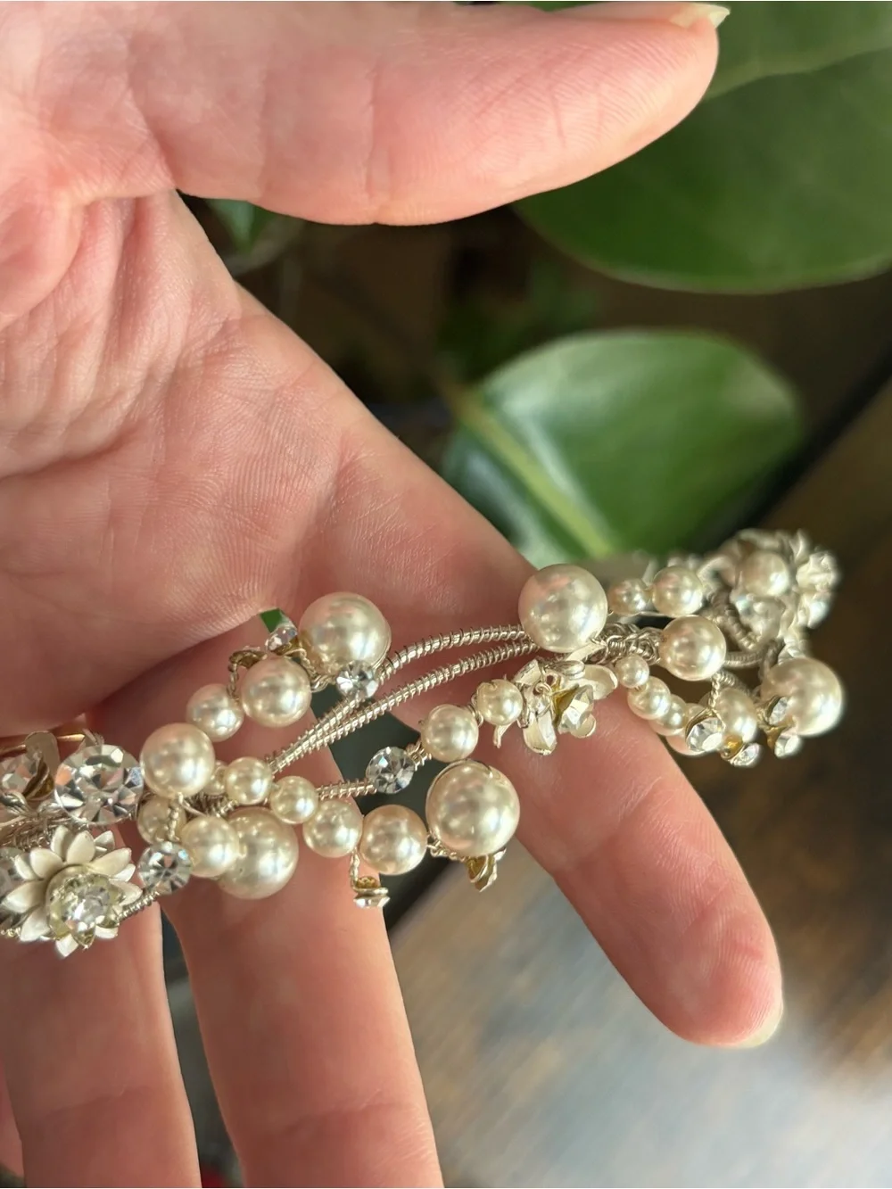 Pearl & Crystal Floral Moldable Bridal Hair Piece Silver Metal